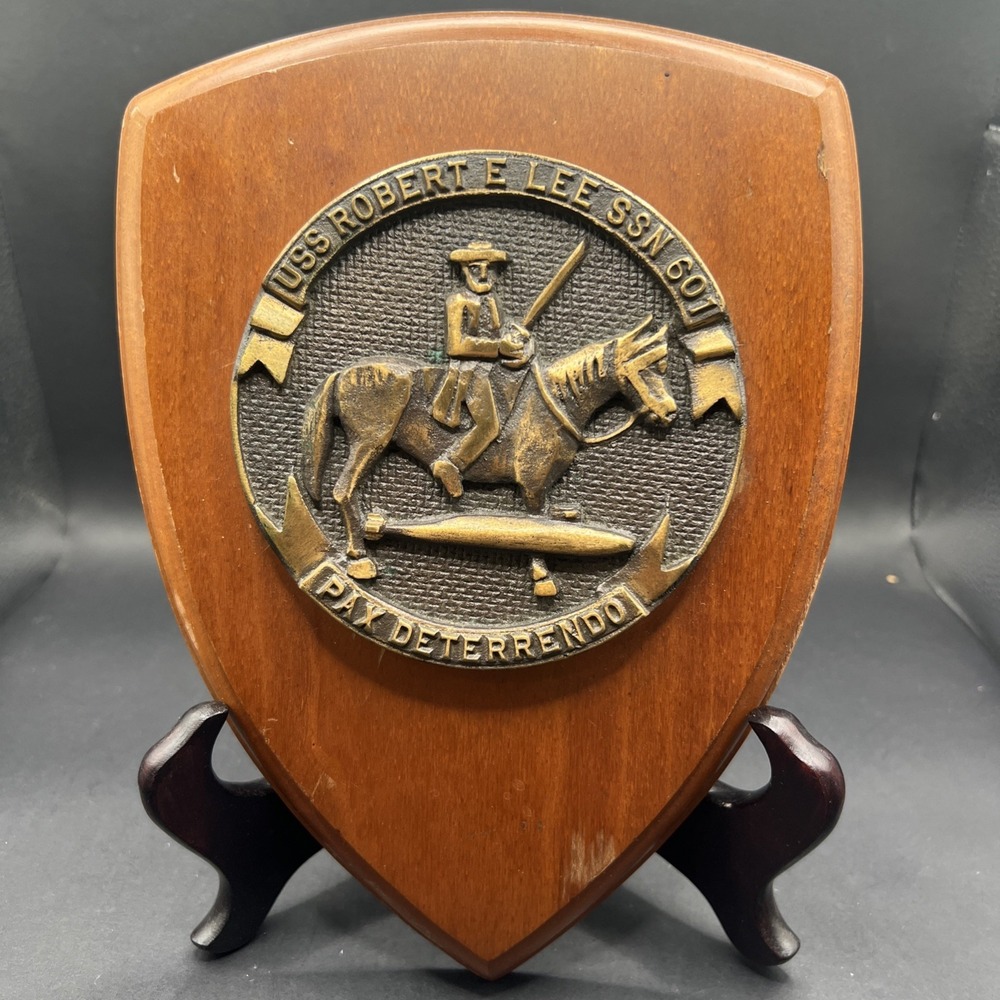 USS Robert E Lee SSBN 601 Submarine Plaque 4.5in Medallion COB Shirley Estate